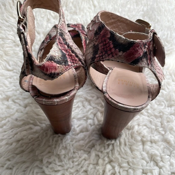 Stuart Weitzman Soliesse Snakeskin Sandal Platforms. Used in good condition.Sz 9 - Picture 5 of 10